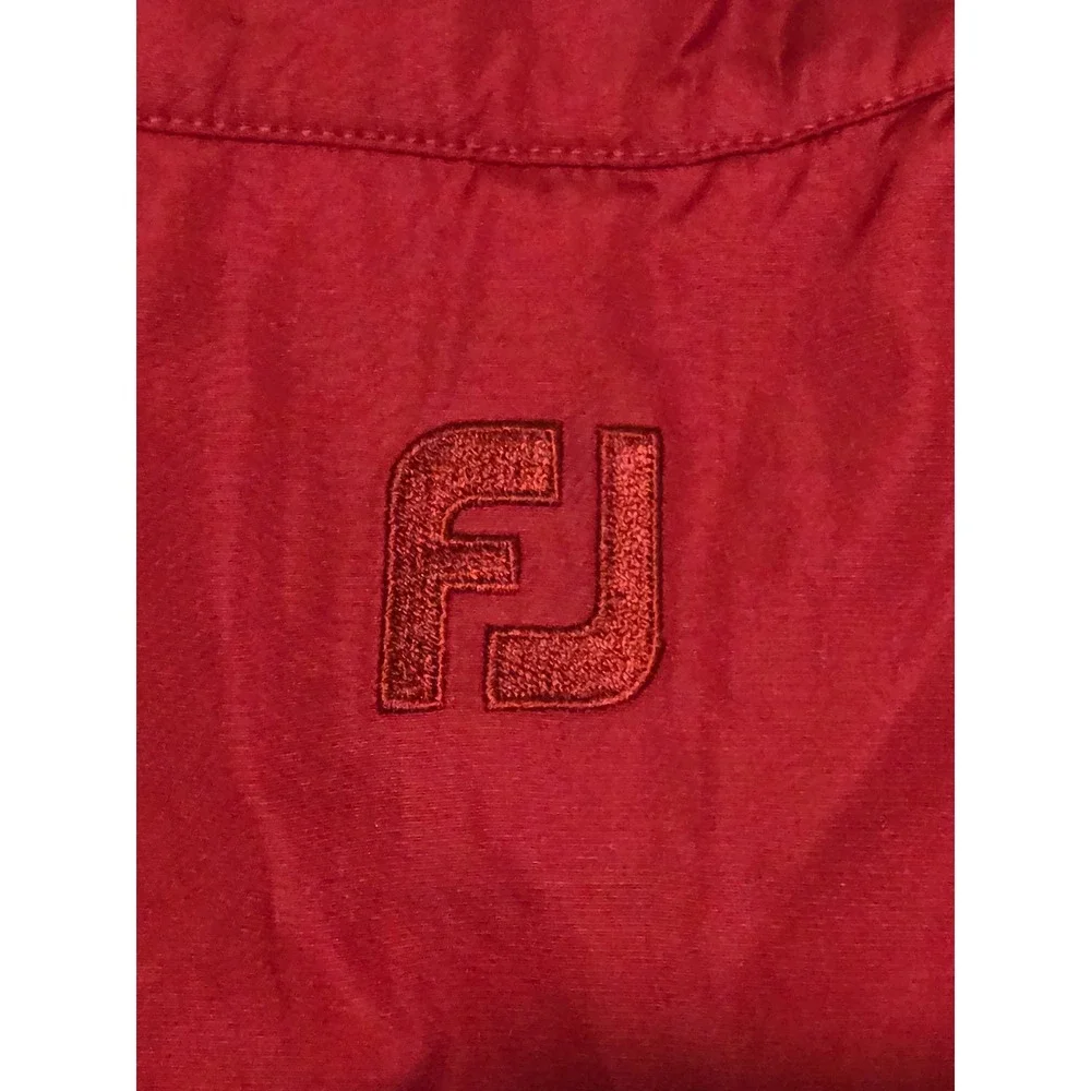 FootJoy Golf Vest Grand Forks Country Club Mens Red Sleeveless 1/4 Button Layers